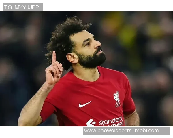 足坛奇葩雕像大盘点萨拉赫C罗大罗法尔考等球星形象奇特引热议